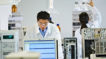 At the Innovation Campus in Shanghai, more than 450 R&D employees are working together to guide formulation and performance evaluation in order to tackle challenges for local customers and innovate for the future. The Material Physics and Analytics team provides strong support to the R&D activities on advanced materials and sustainable solutions. At the Innovation Campus in Shanghai, more than 450 R&D employees are working together to guide formulation and performance evaluation in order to tackle challenges for local customers and innovate for the future. The Material Physics and Analytics team provides strong support to the R&D activities on advanced materials and sustainable solutions.